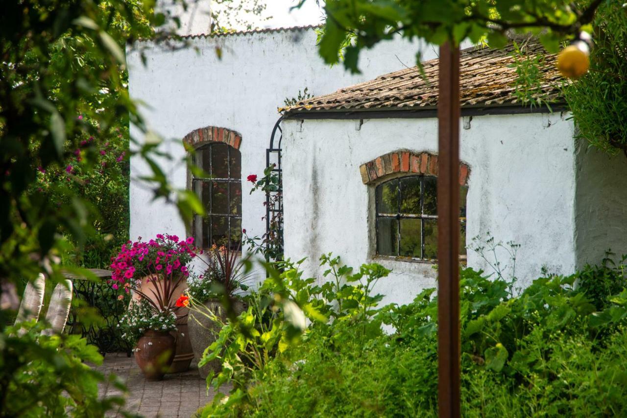 Lunkaberg Bed & Breakfast Симрисхамн Экстерьер фото